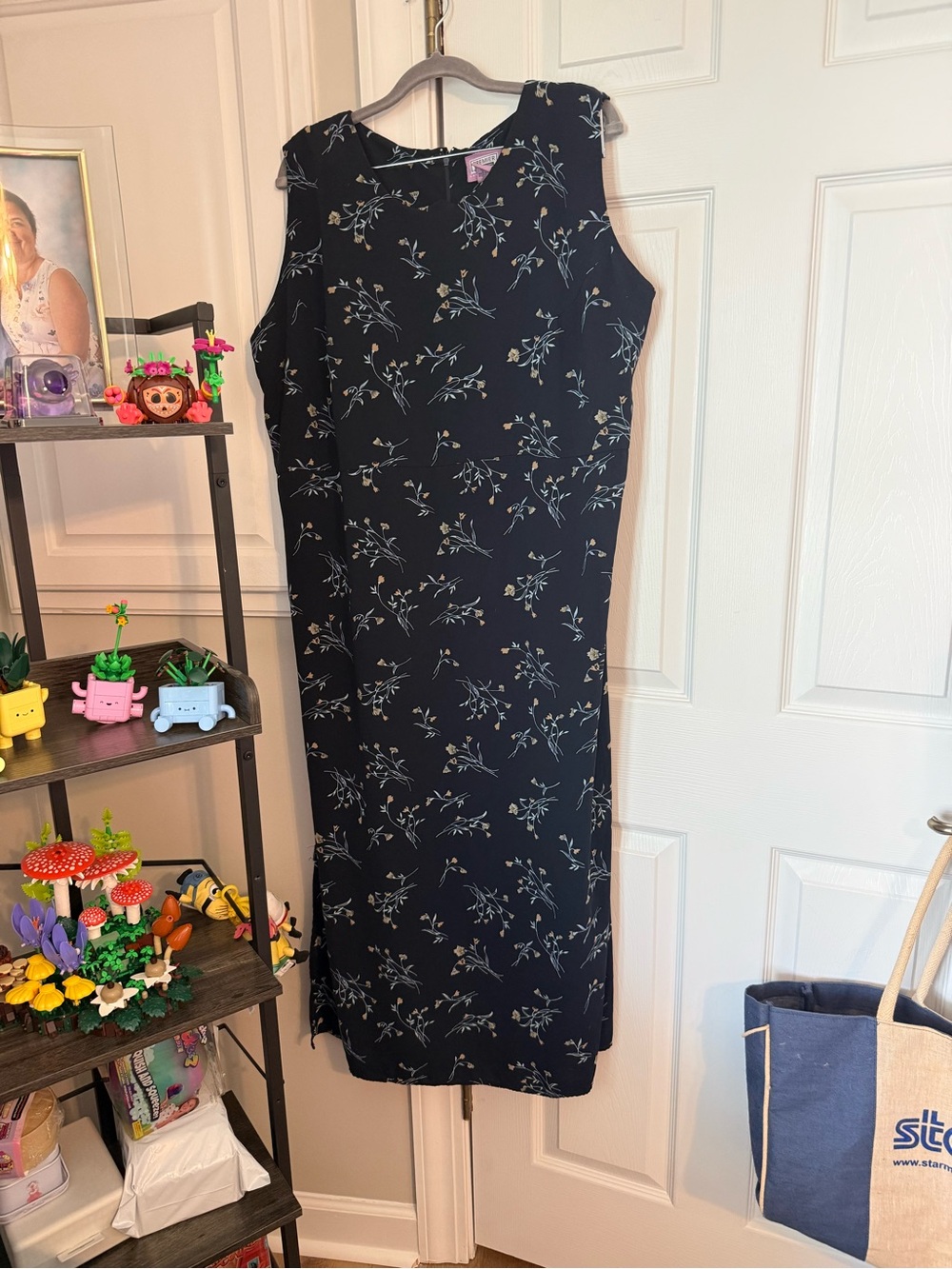 Premier International Ladies Plus 3X Navy Floral Maxi Dress